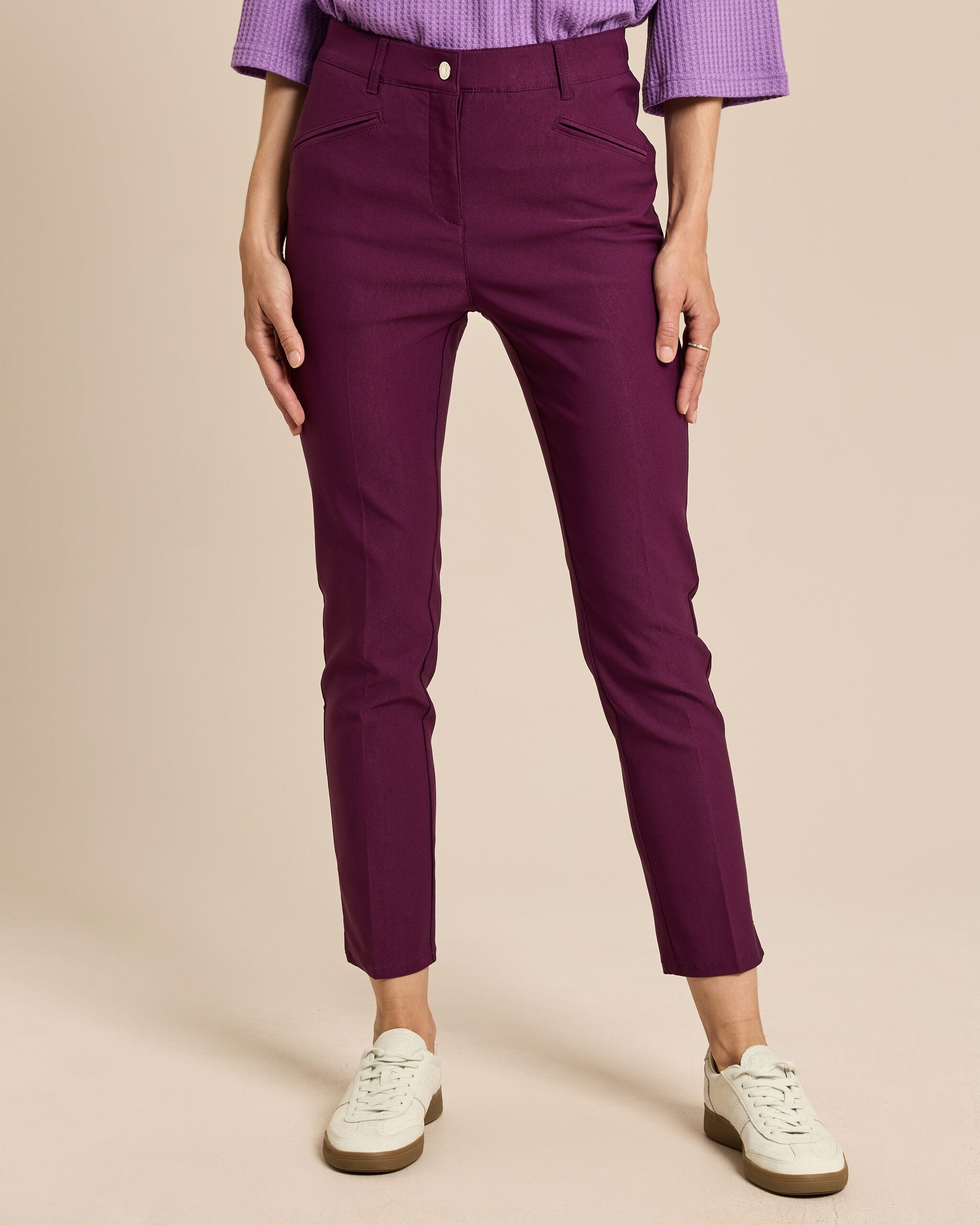 Produktabbildung für Slim Fit Hose Bengalin Modell Emily