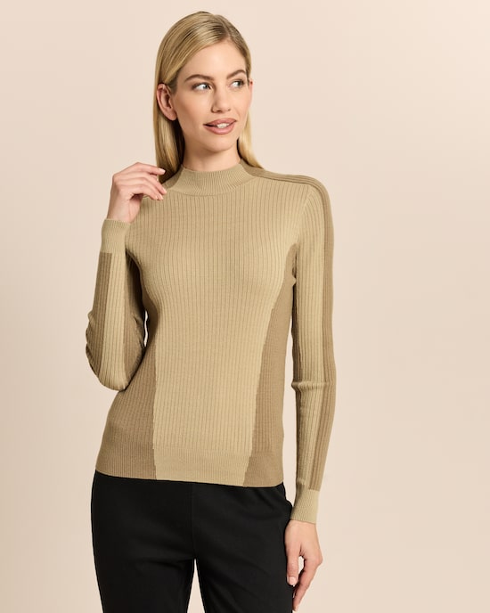 Produktabbildung für Pullover mit Colorblock