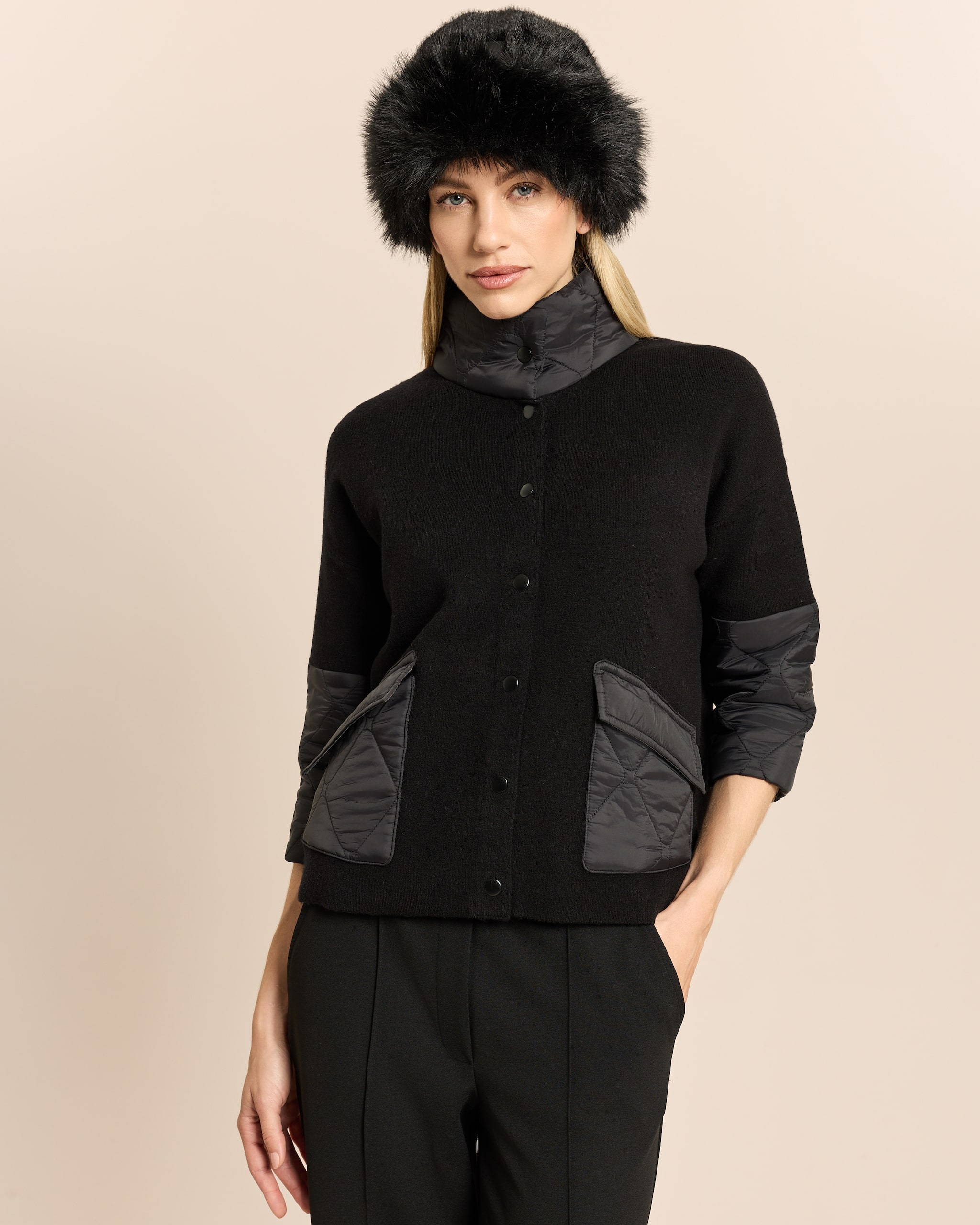 Produktabbildung für Jacke im Materialmix