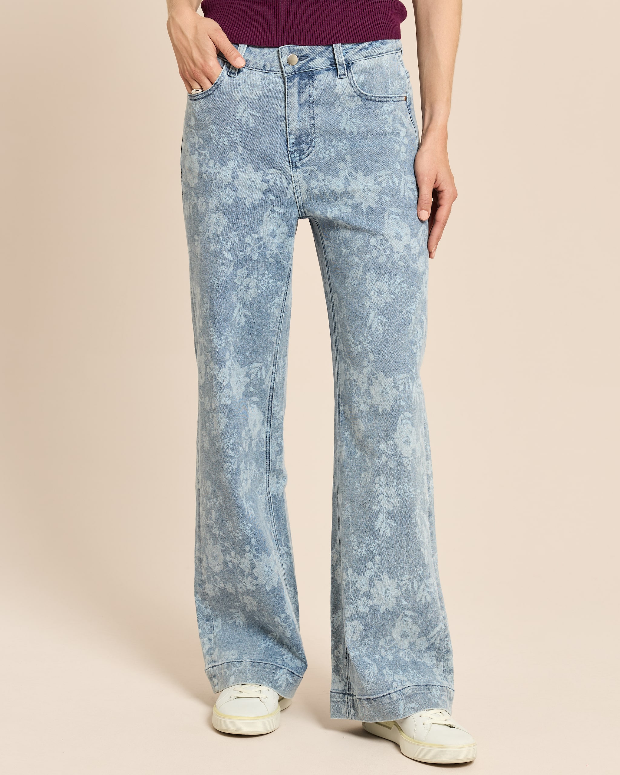 Produktabbildung für Wide Leg Jeans mit Blumenprint
