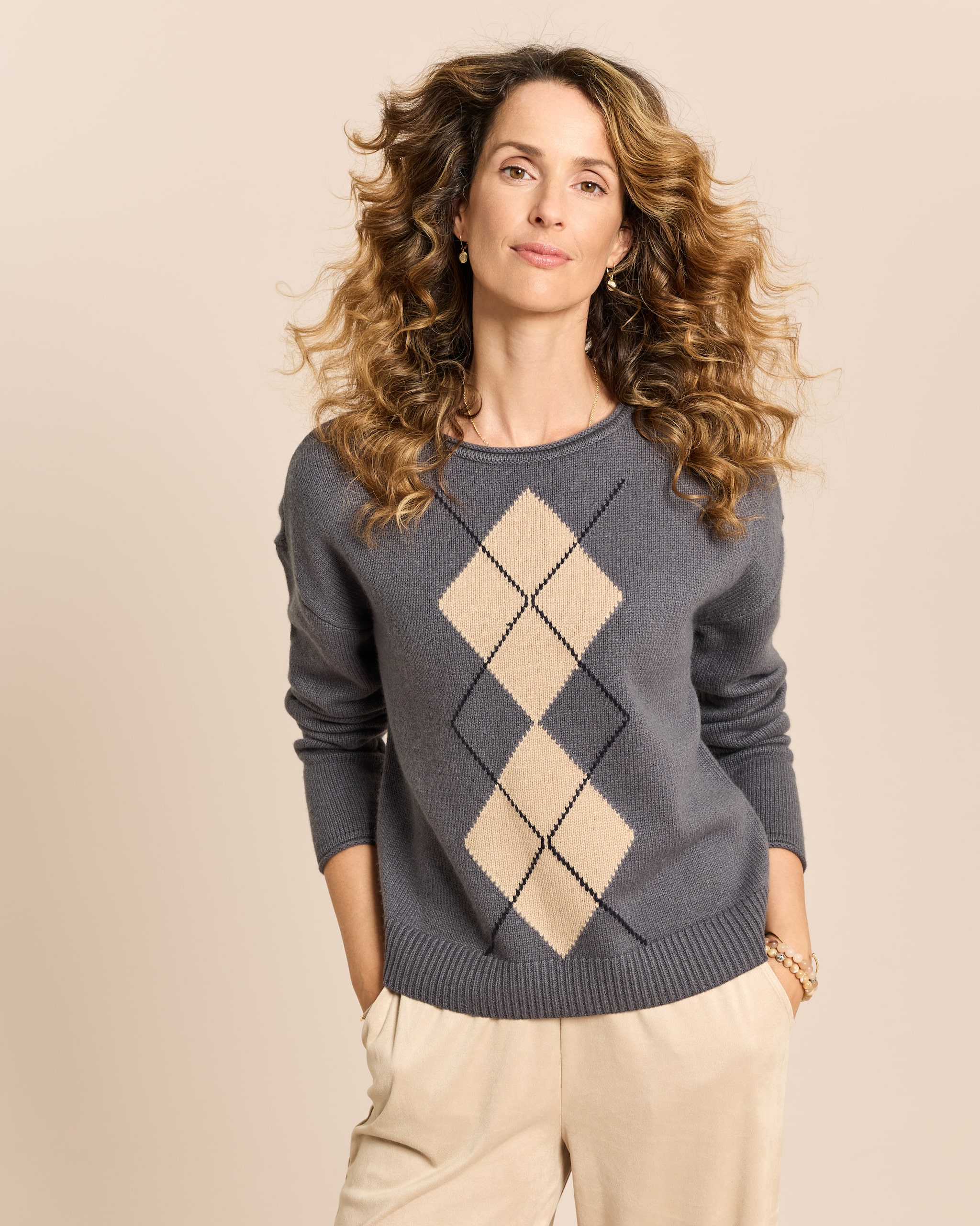 Produktabbildung für Pullover Raute frontal