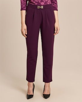 Produktabbildung für Slim Fit Hose mit Dekoelement am Bund