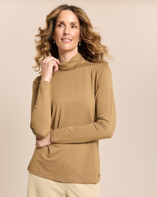 Produktabbildung für Shirt mit Rollkragen