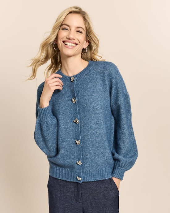 Produktabbildung für Strickjacke mit Zierknöpfen