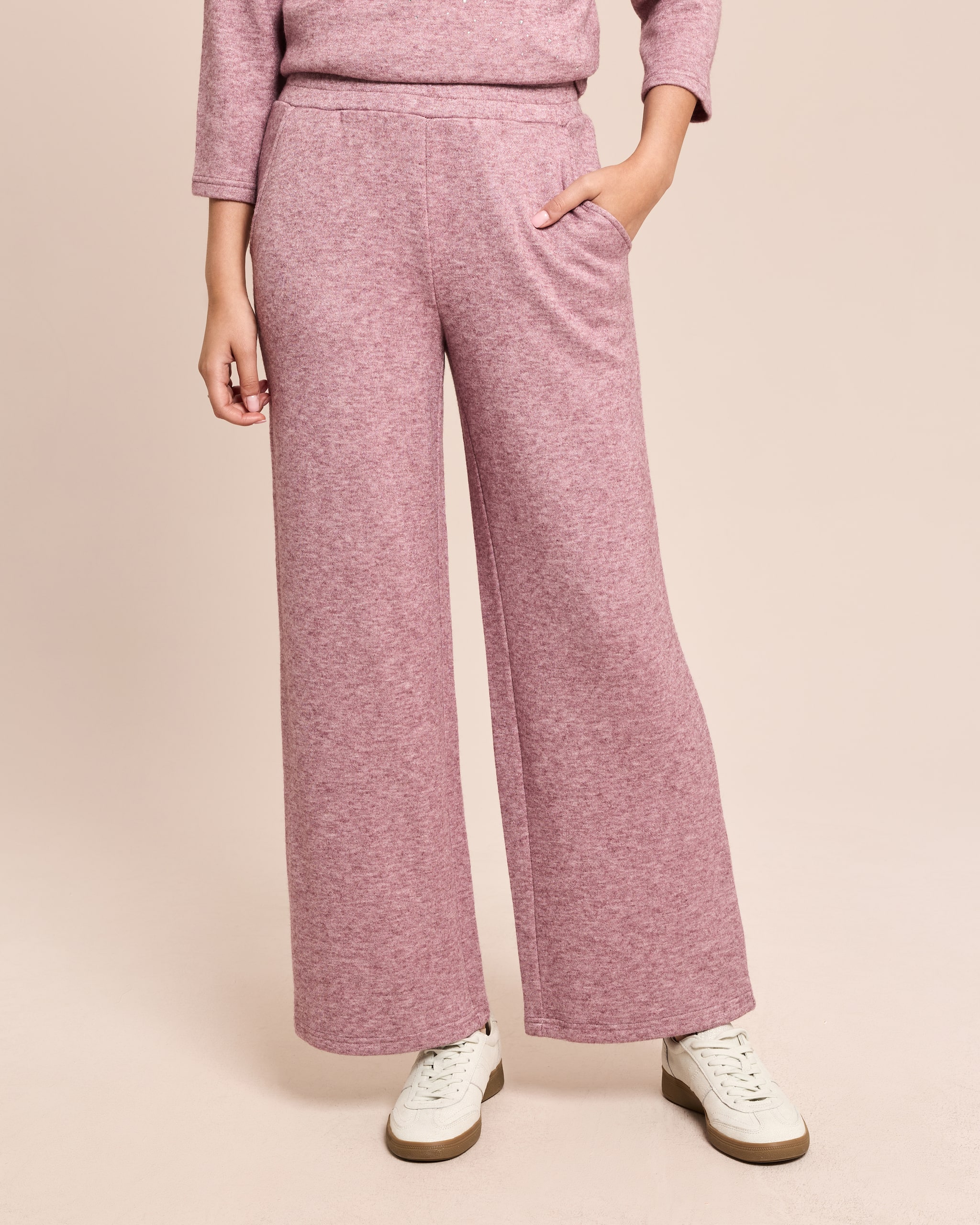 Produktabbildung für Wide Leg Loungewear-Hose mit elastischem Bund