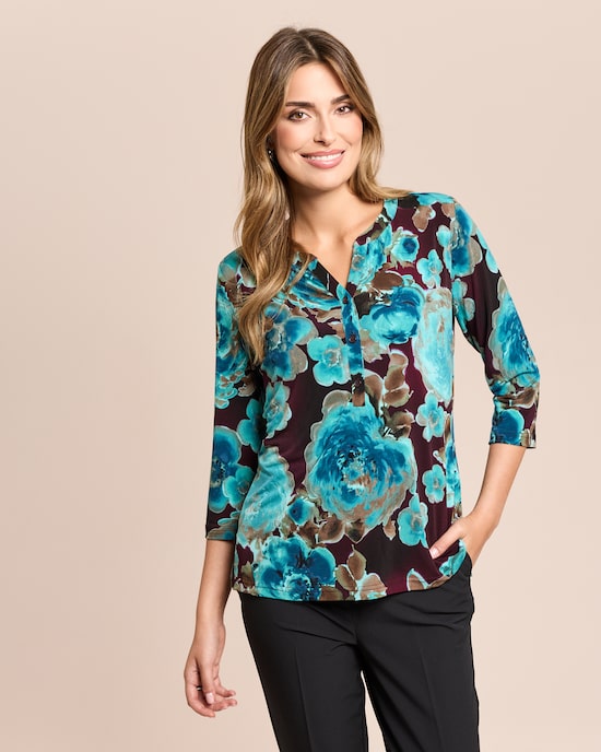 Produktabbildung für Shirt-Bluse mit Rosendruck und Knopfleiste