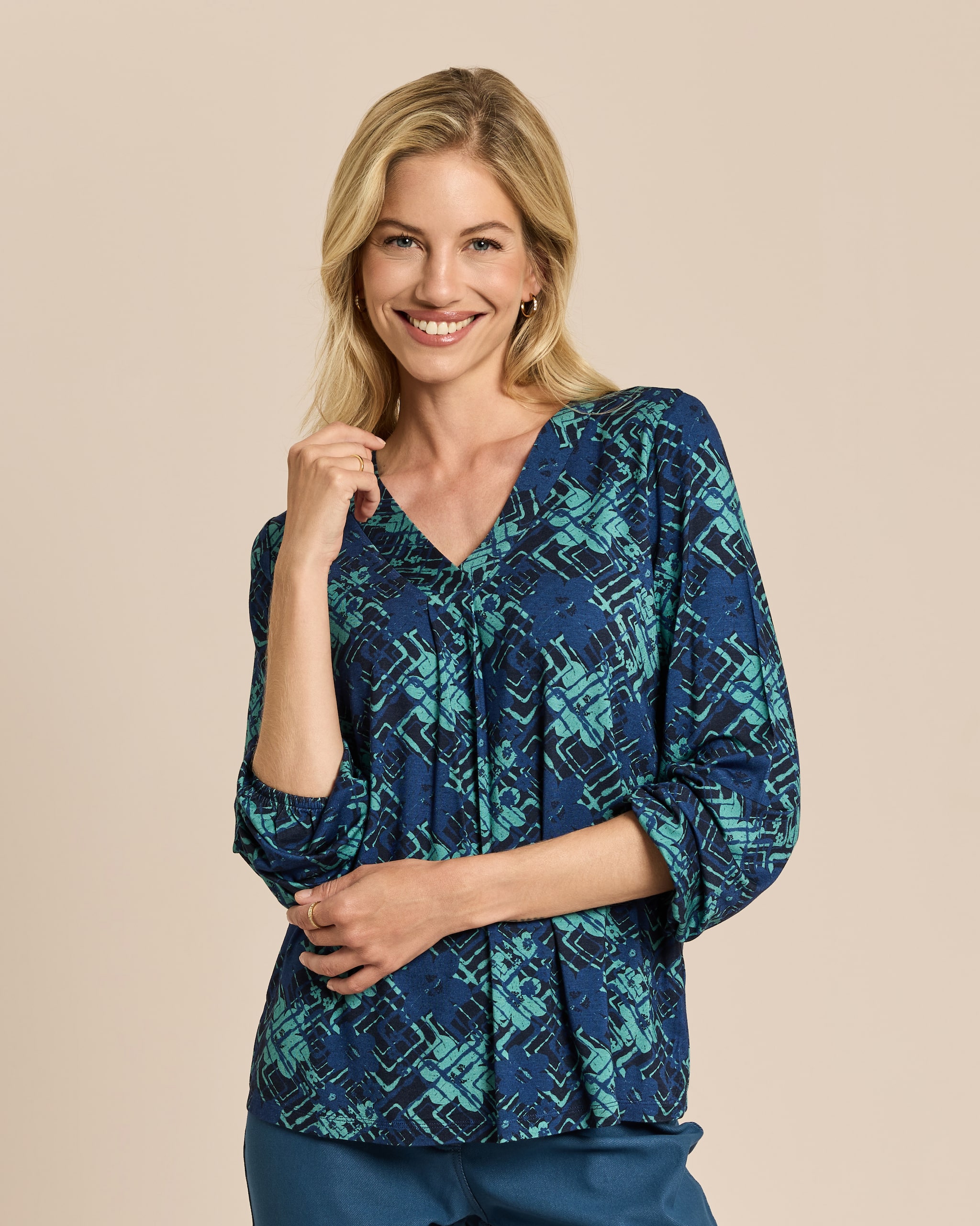 Produktabbildung für Shirt mit Blumen-Karo-Druck