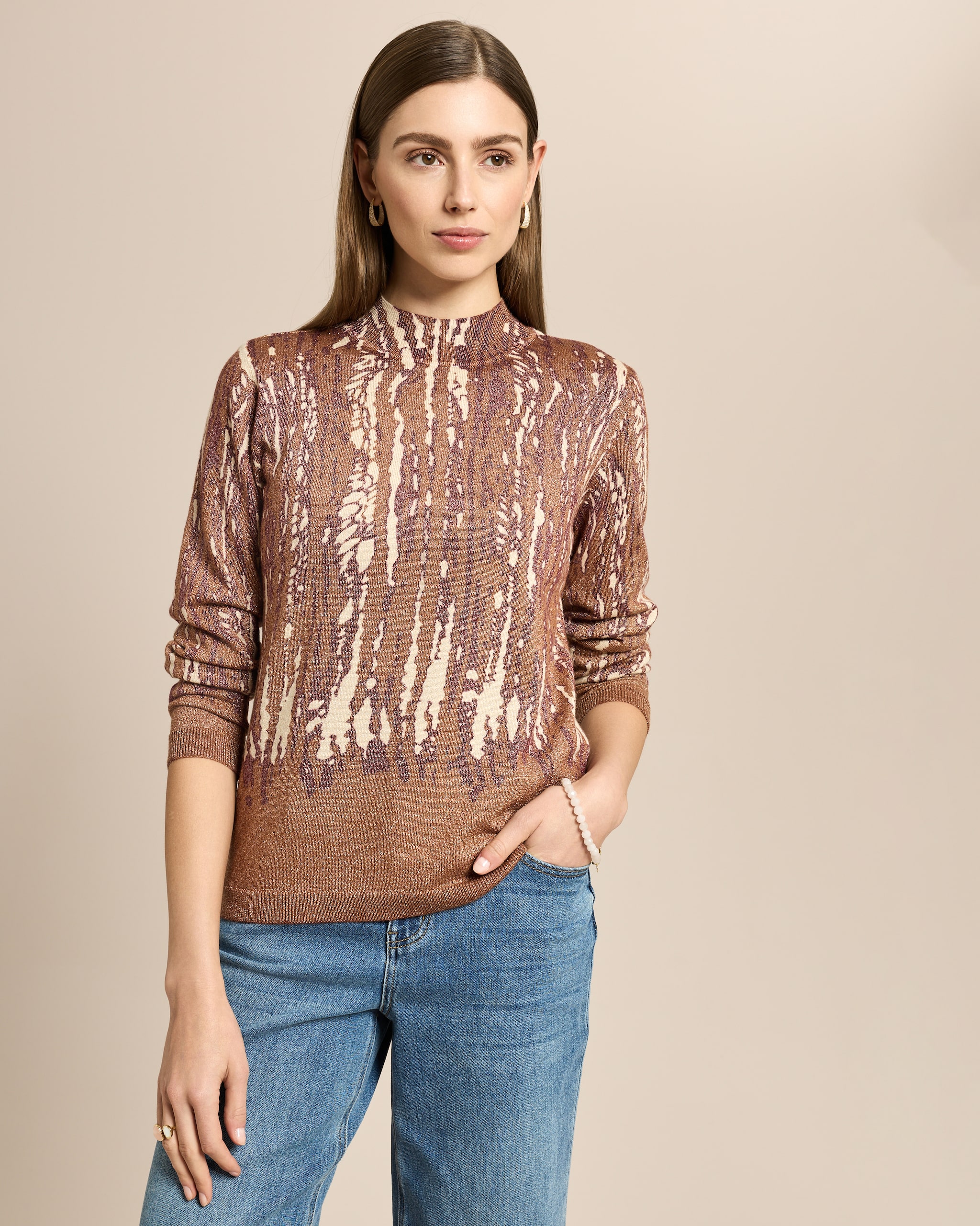 Produktabbildung für Strickpullover mit Glanzgarn