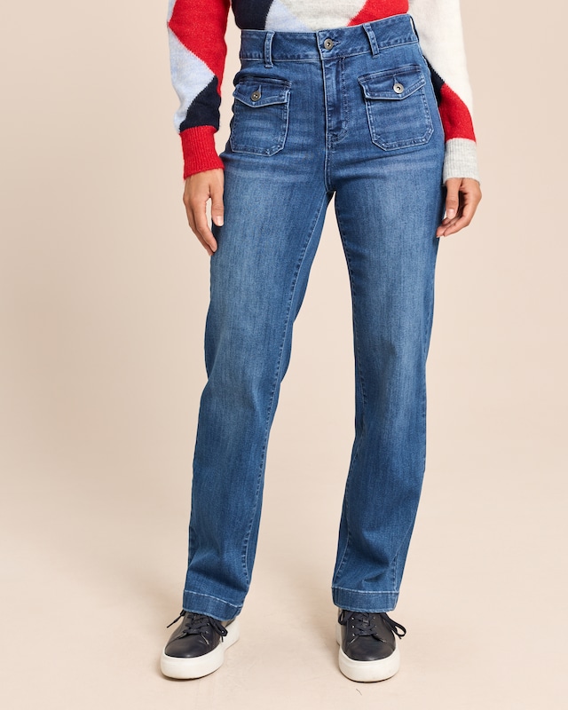 Straight Leg Jeans aufgesetzte Tasche