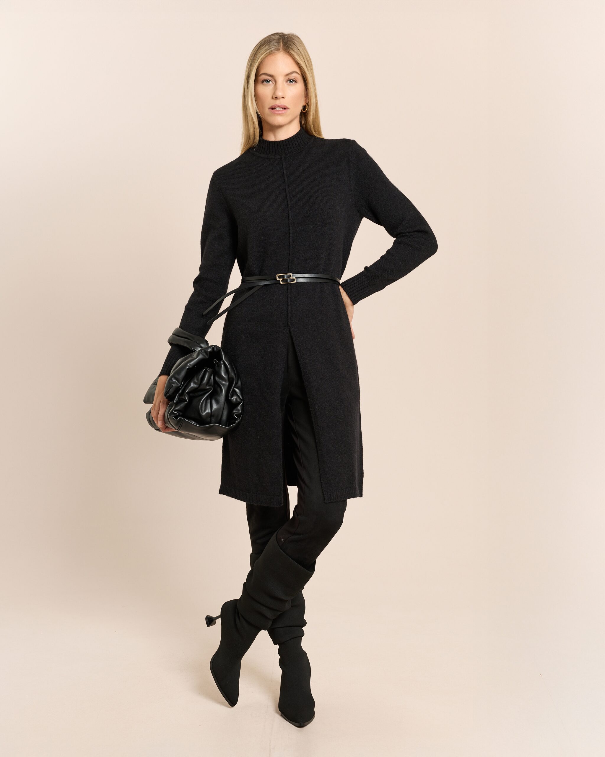 Produktabbildung für Longpullover mit Schlitz