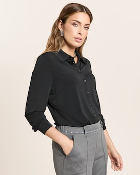 Produktabbildung für Blusenshirt mit Hemdblusenkragen