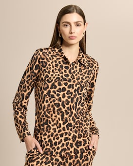 Produktabbildung für Shirtbluse mit Leoprint