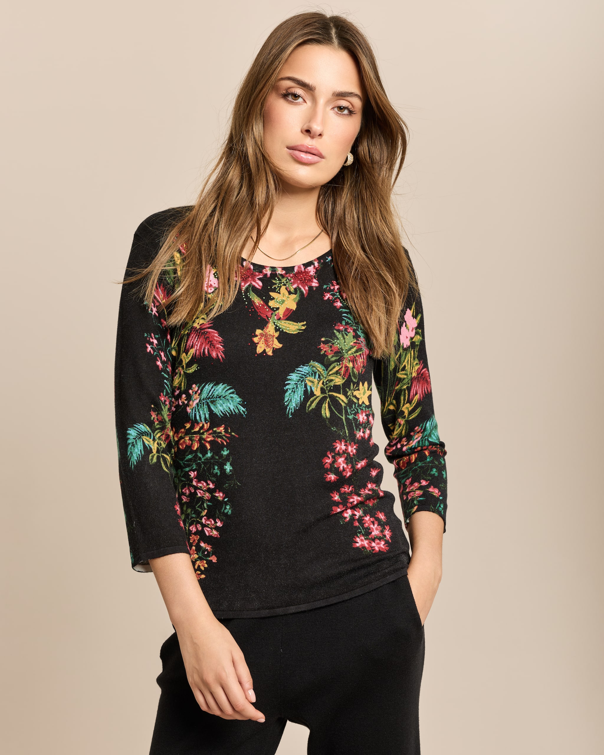 Produktabbildung für Classic Pullover Blumen