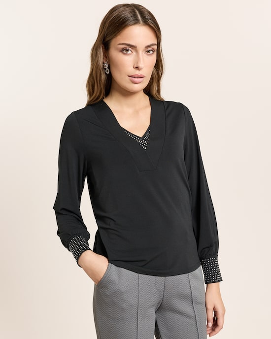 Produktabbildung für Shirt mit Nietendekoration