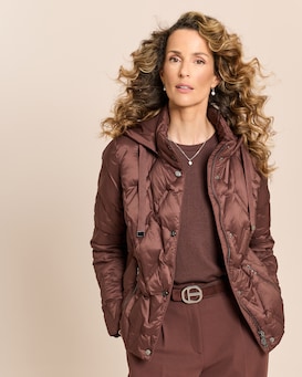 Produktabbildung für Steppjacke mit abnehmbarer Kapuze