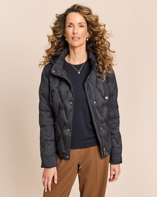 Produktabbildung für Steppjacke mit abnehmbarer Kapuze