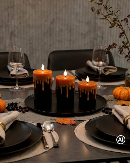 Produktabbildung für Stumpenkerzen "Halloween", 3tlg.