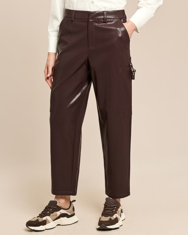 Produktabbildung für Relaxed-fit Hose aus veganem Leder