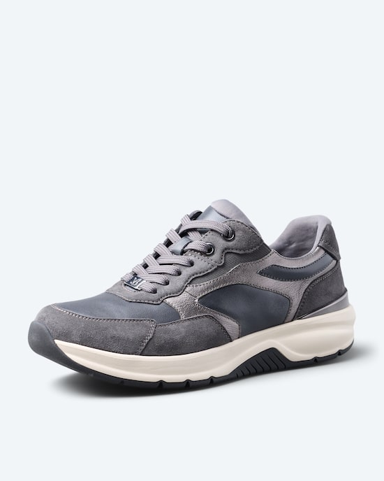 Produktabbildung für Sneaker mit Rollmotion Sohle