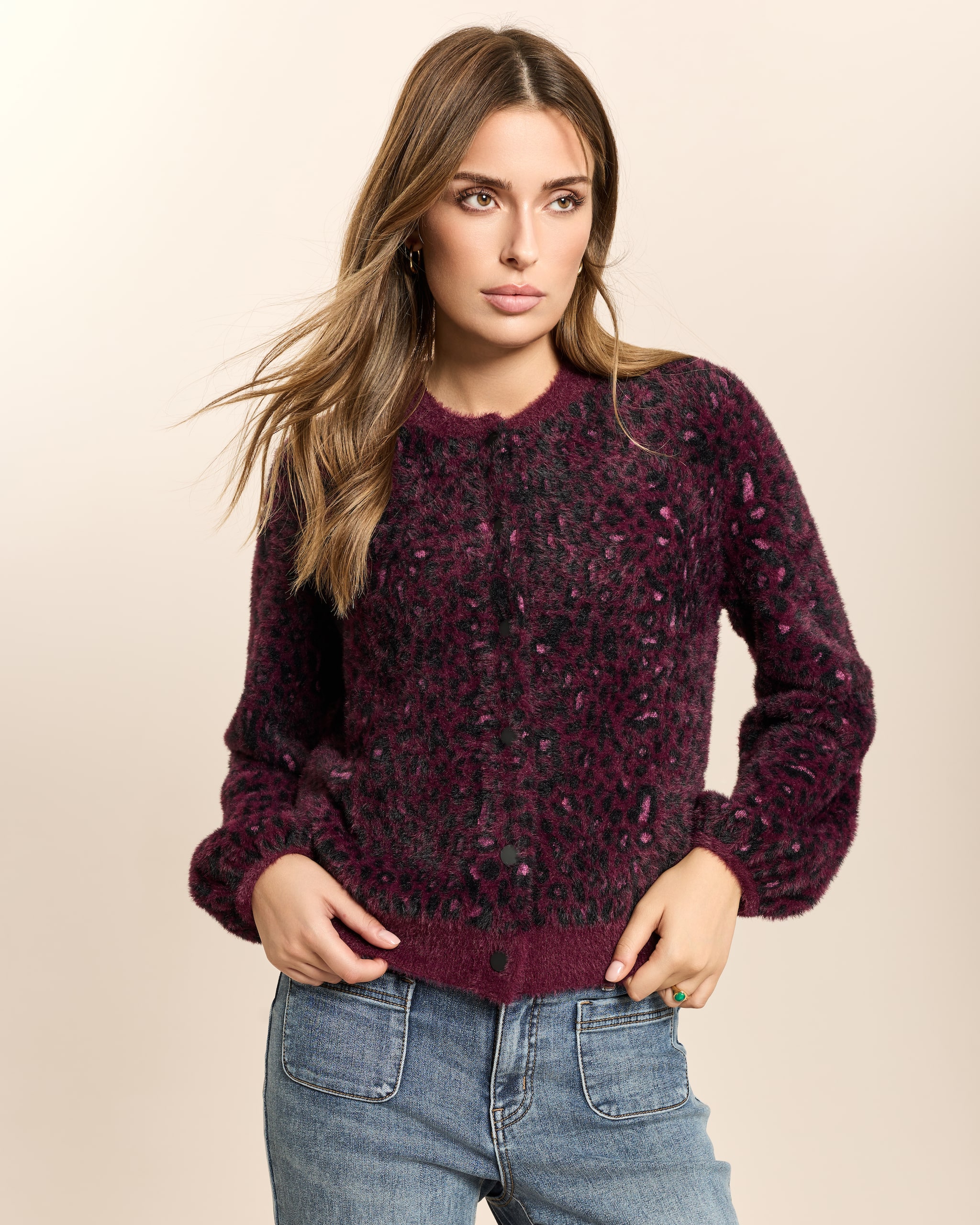 Produktabbildung für Kuschel-Jacquard-Strickjacke Leopard