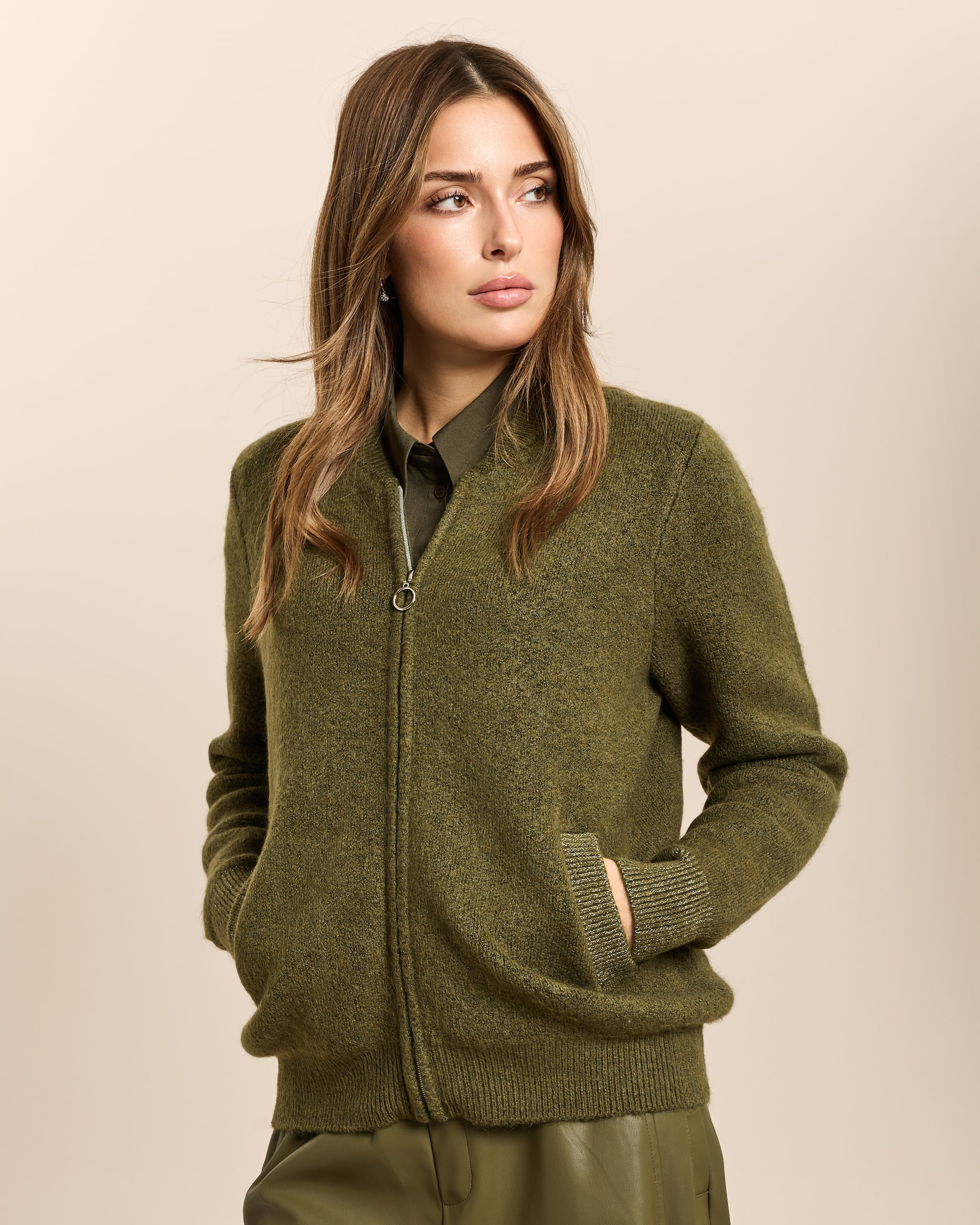 Produktabbildung für Strickblouson mit Metallic-Detail
