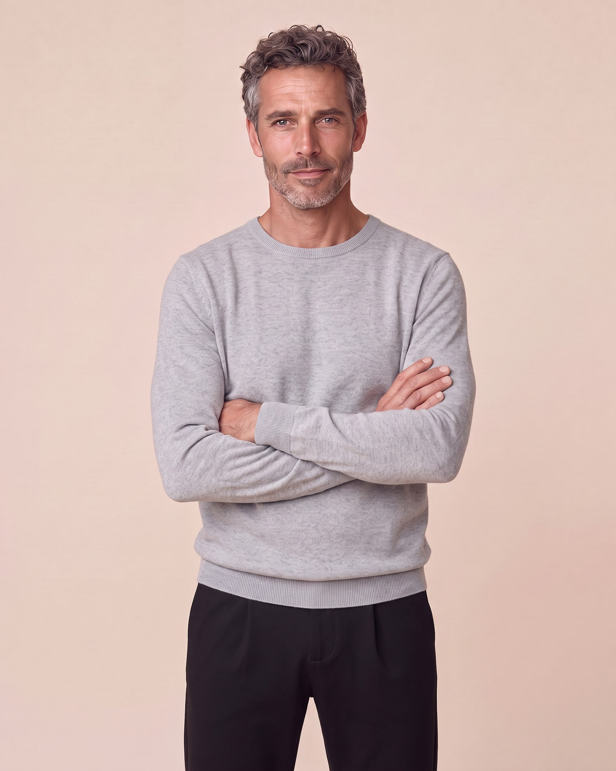 Produktabbildung für Pullover mit Wollanteil