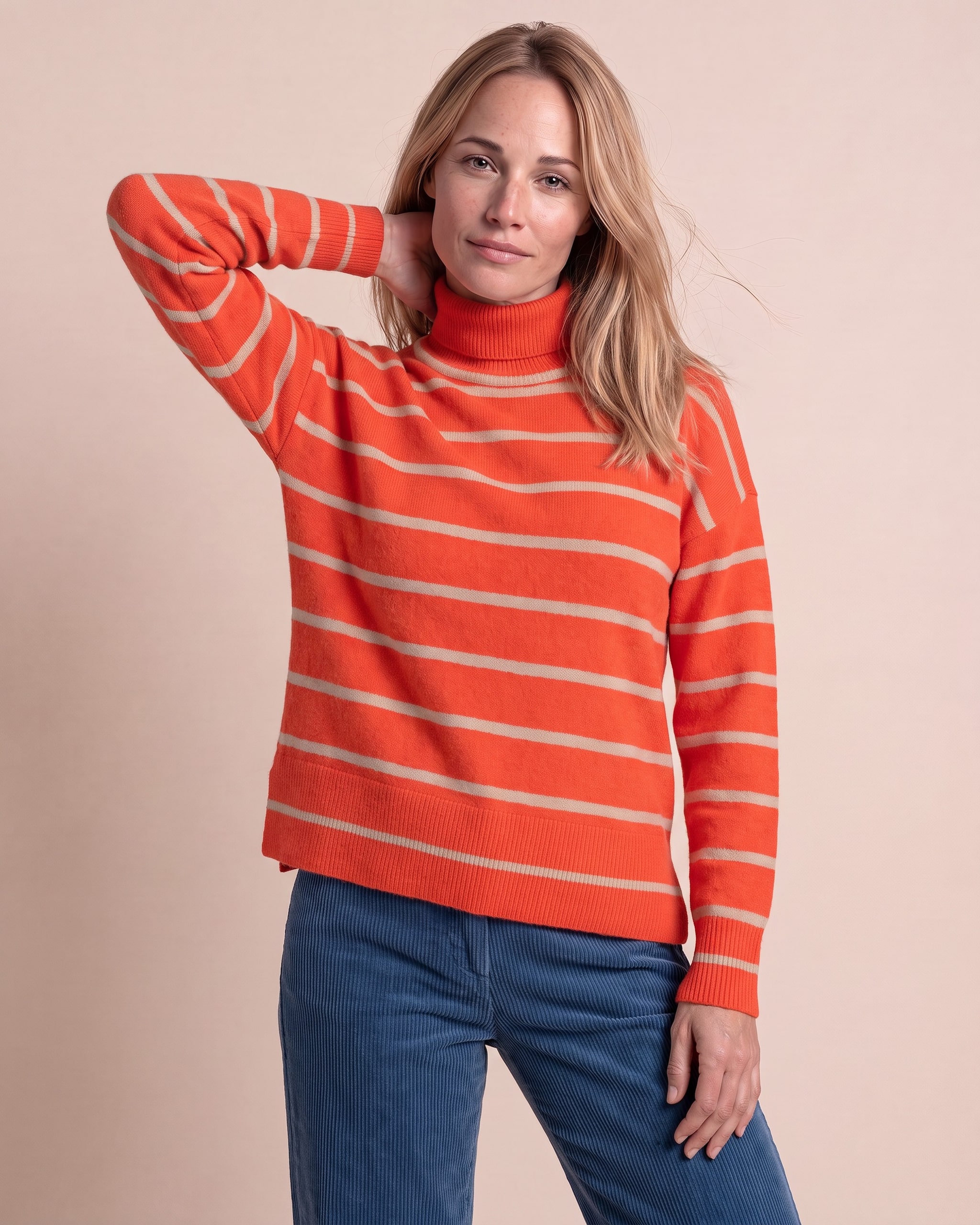 Produktabbildung für Rollkragen-Pullover mit Streifen