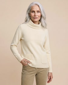 Produktabbildung für Pullover mit Rollkragen