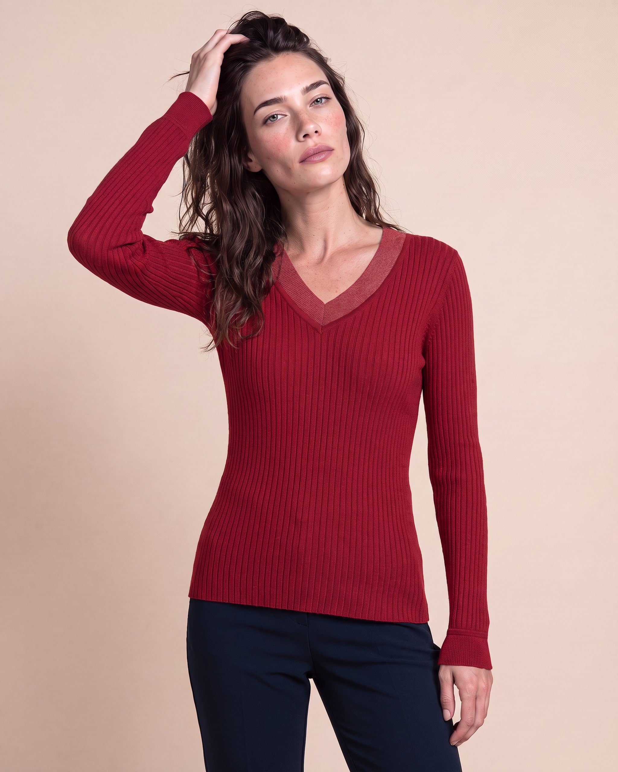 Produktabbildung für Pullover mit leicht transparenter Kante