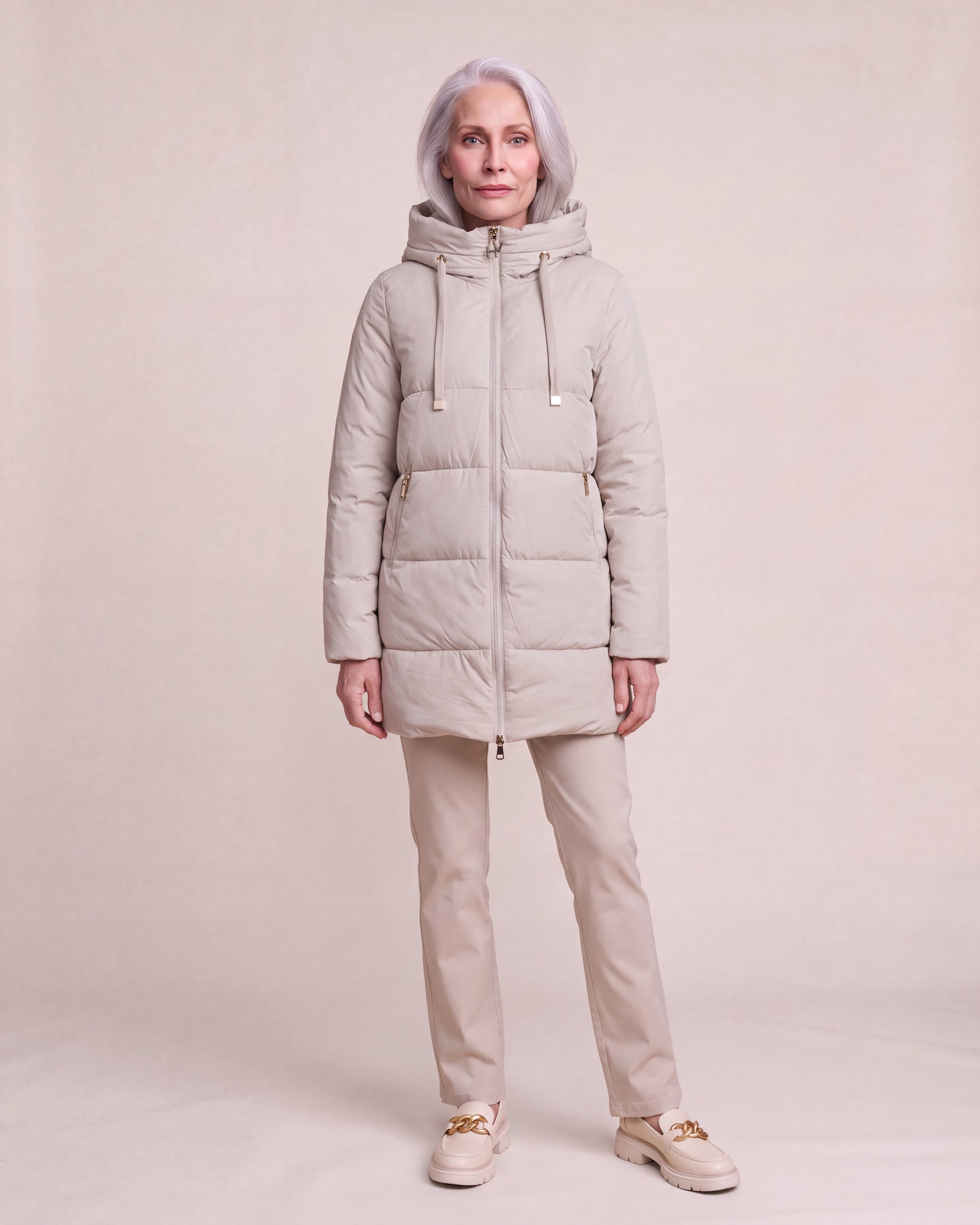 Produktabbildung für Steppjacke Long mit Kapuze