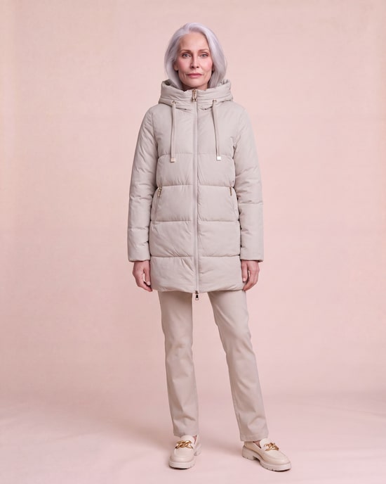 Produktabbildung für Steppjacke Long mit Kapuze