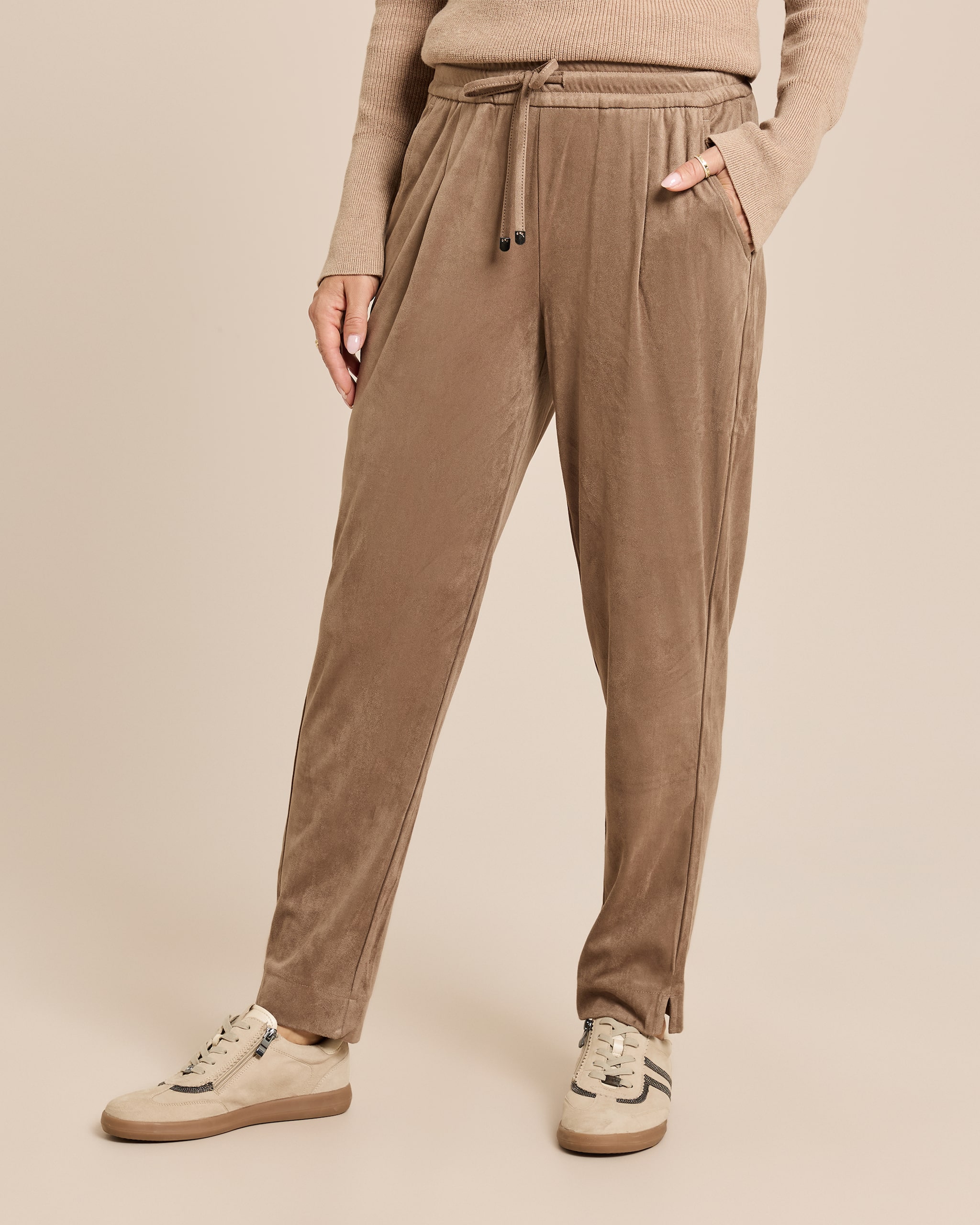 Produktabbildung für Jogpants Tommy aus Lederimitat