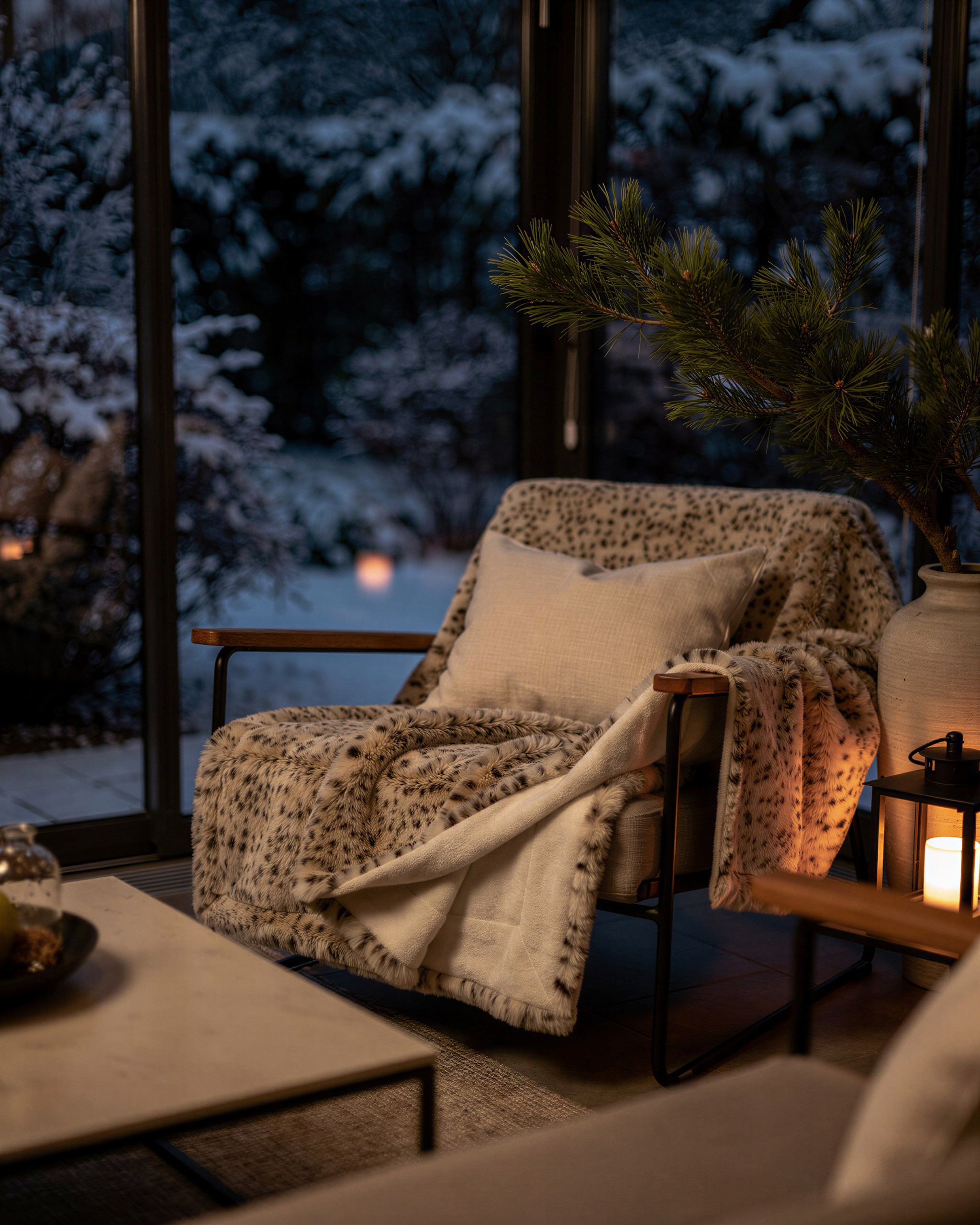 Produktabbildung für Wohndecke "Schneeleopard"