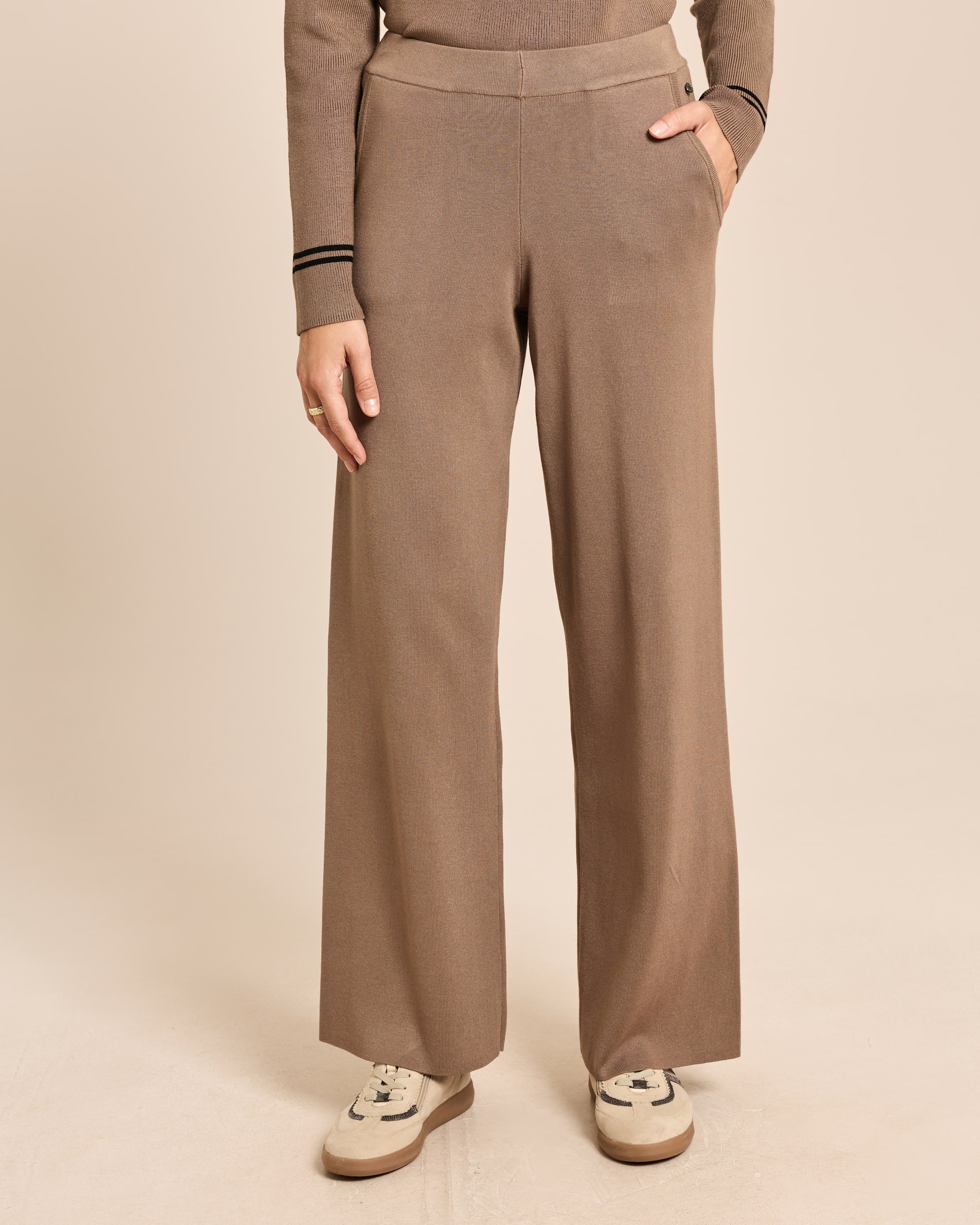 Produktabbildung für Wide Leg Strickhose