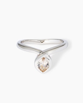 Produktabbildung für Ring mit Zirkon