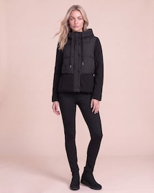 Produktabbildung für Steppjacke mit Strickdetails