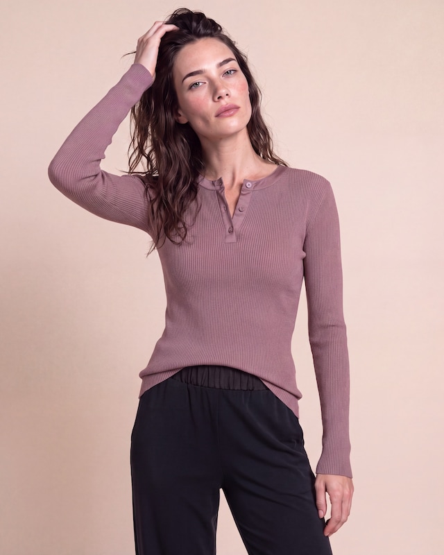 Strickshirt mit Satindetail