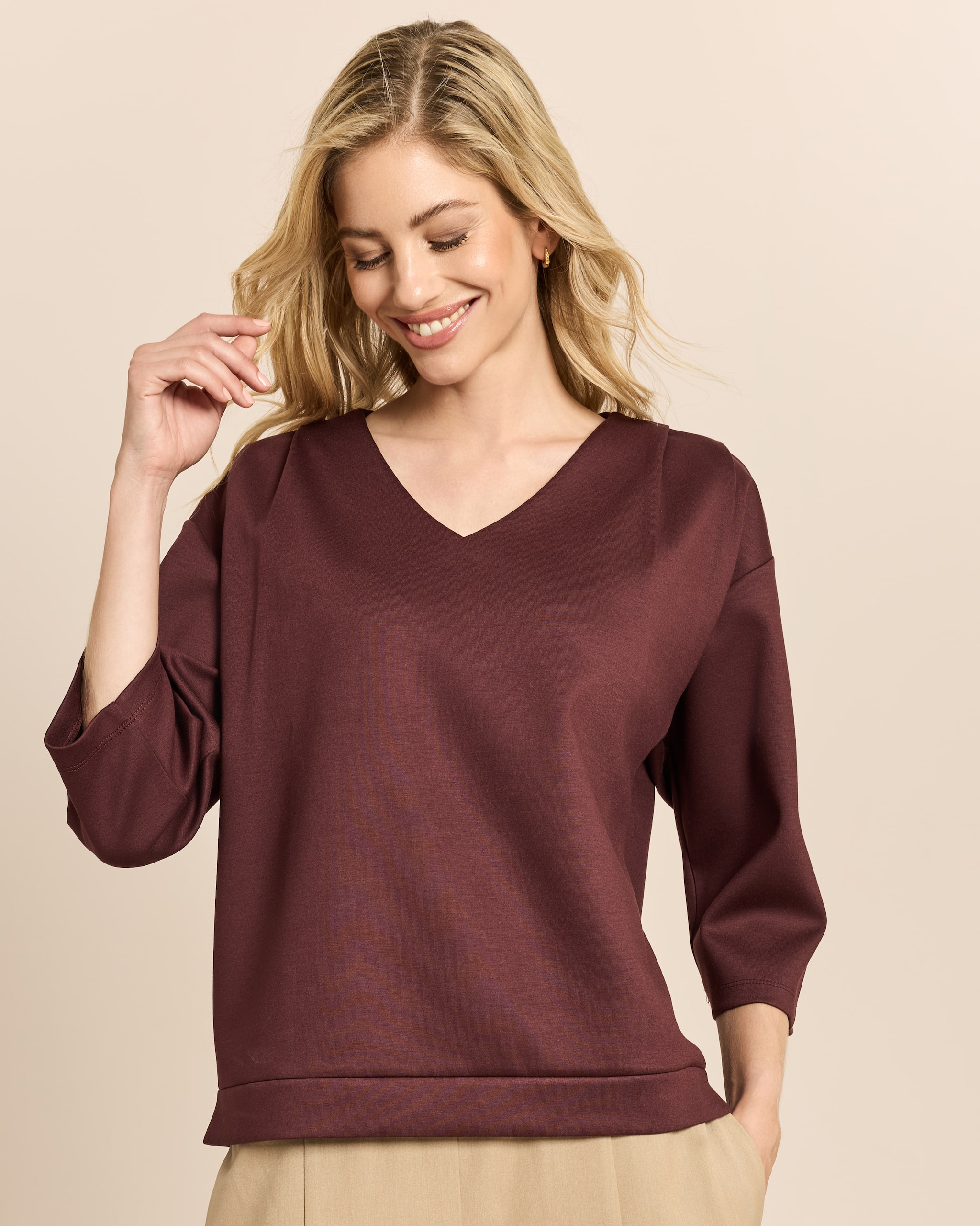 Produktabbildung für Shirt mit Schulterdrapierung