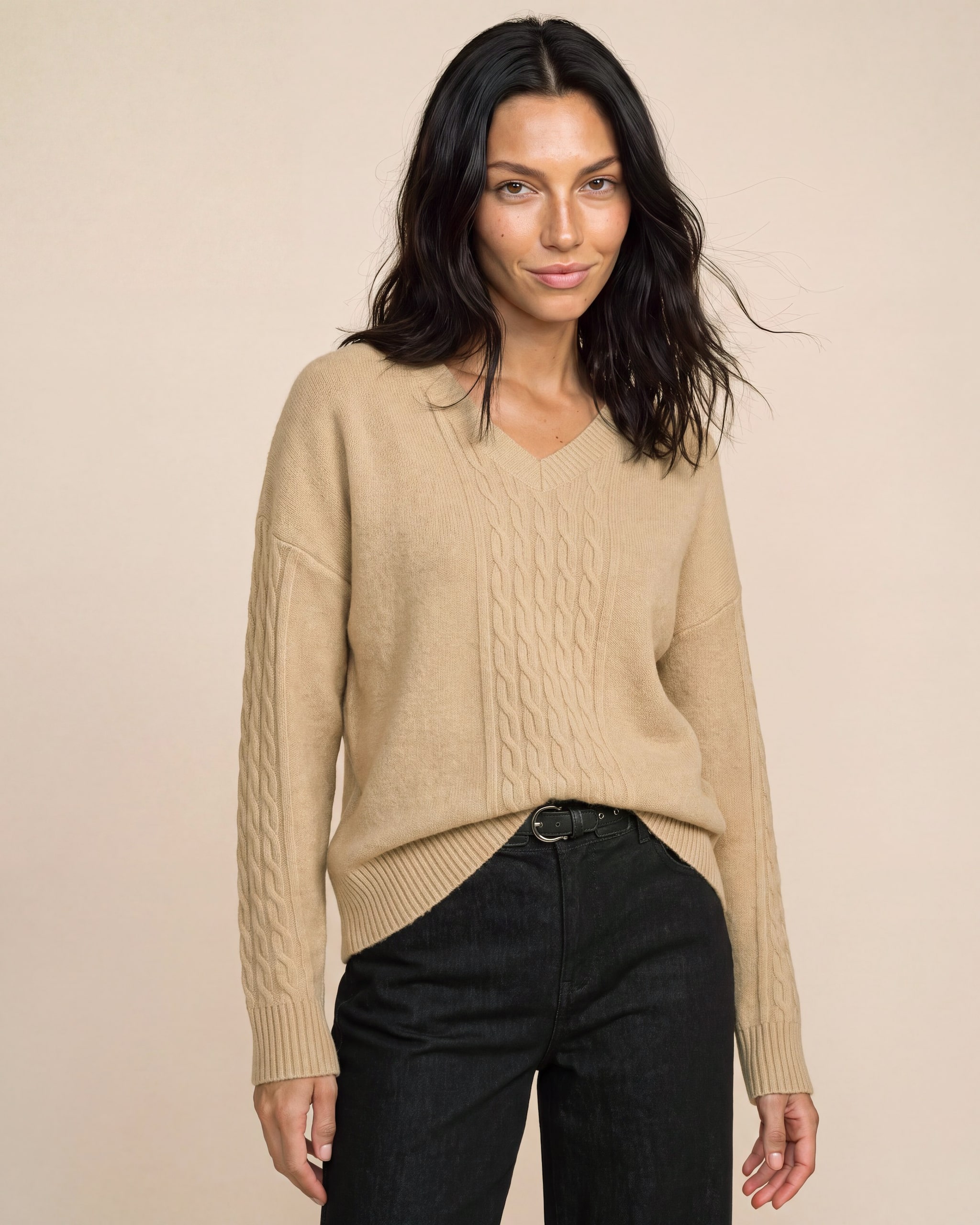 Produktabbildung für Strickpullover mit Zopfmuster