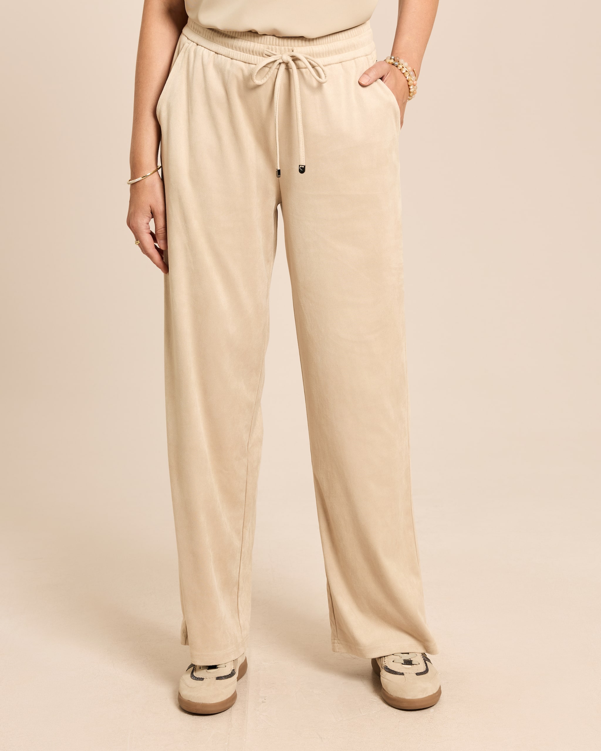 Produktabbildung für Wide Leg Hose aus Velourslederimitat