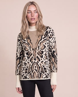 Produktabbildung für Strickpullover mit Jaguar-Jacquard