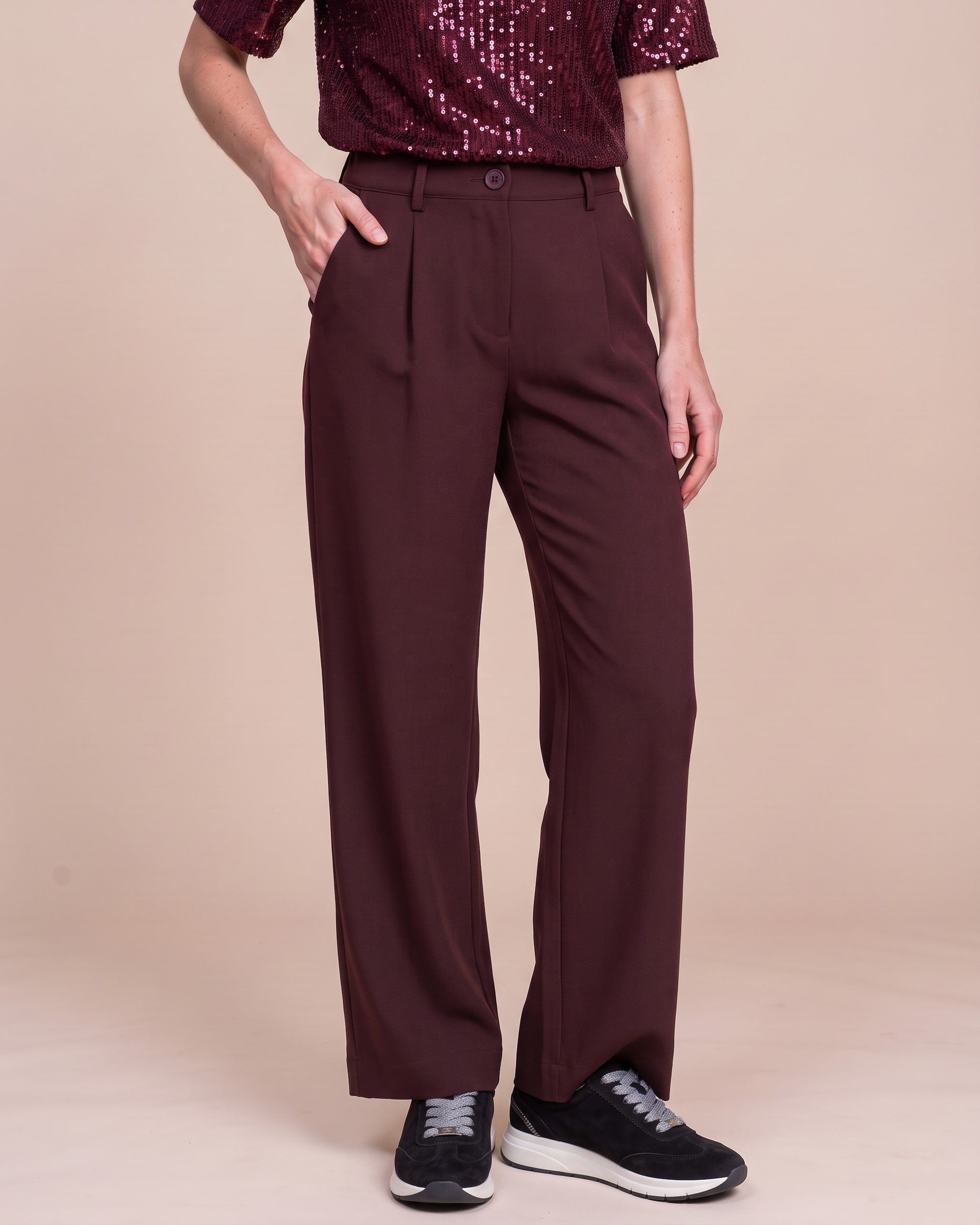 Produktabbildung für Stoffhose weites Bein