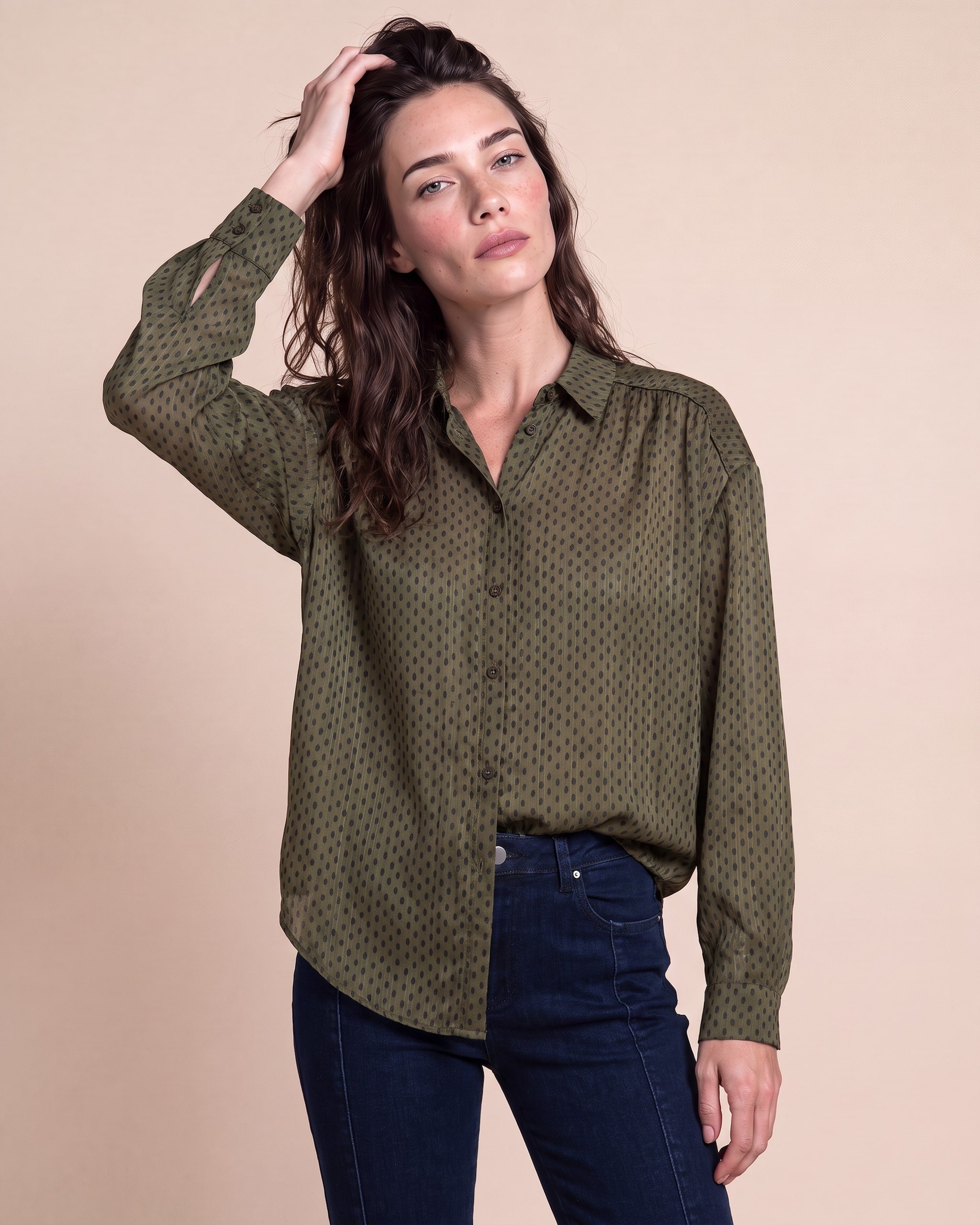 Produktabbildung für Bluse mit Punkteprint
