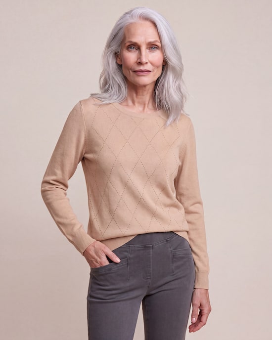 Produktabbildung für Pullover mit Rauten-Design in Strass