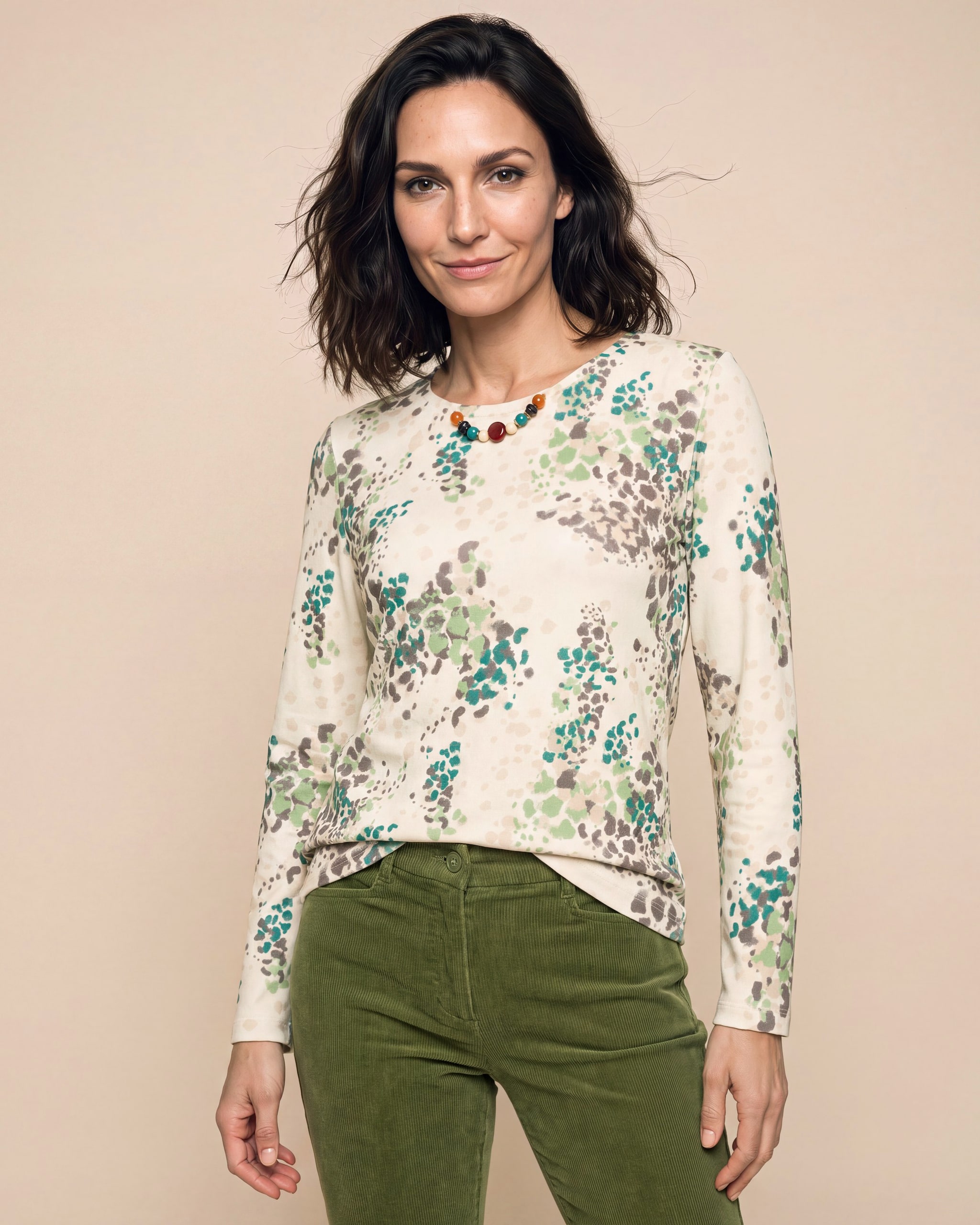Produktabbildung für Shirt Feinstrick-Optik mit Ketten-Accessoire