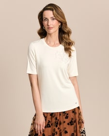 Produktabbildung für Shirt mit Blumen-Dekoration