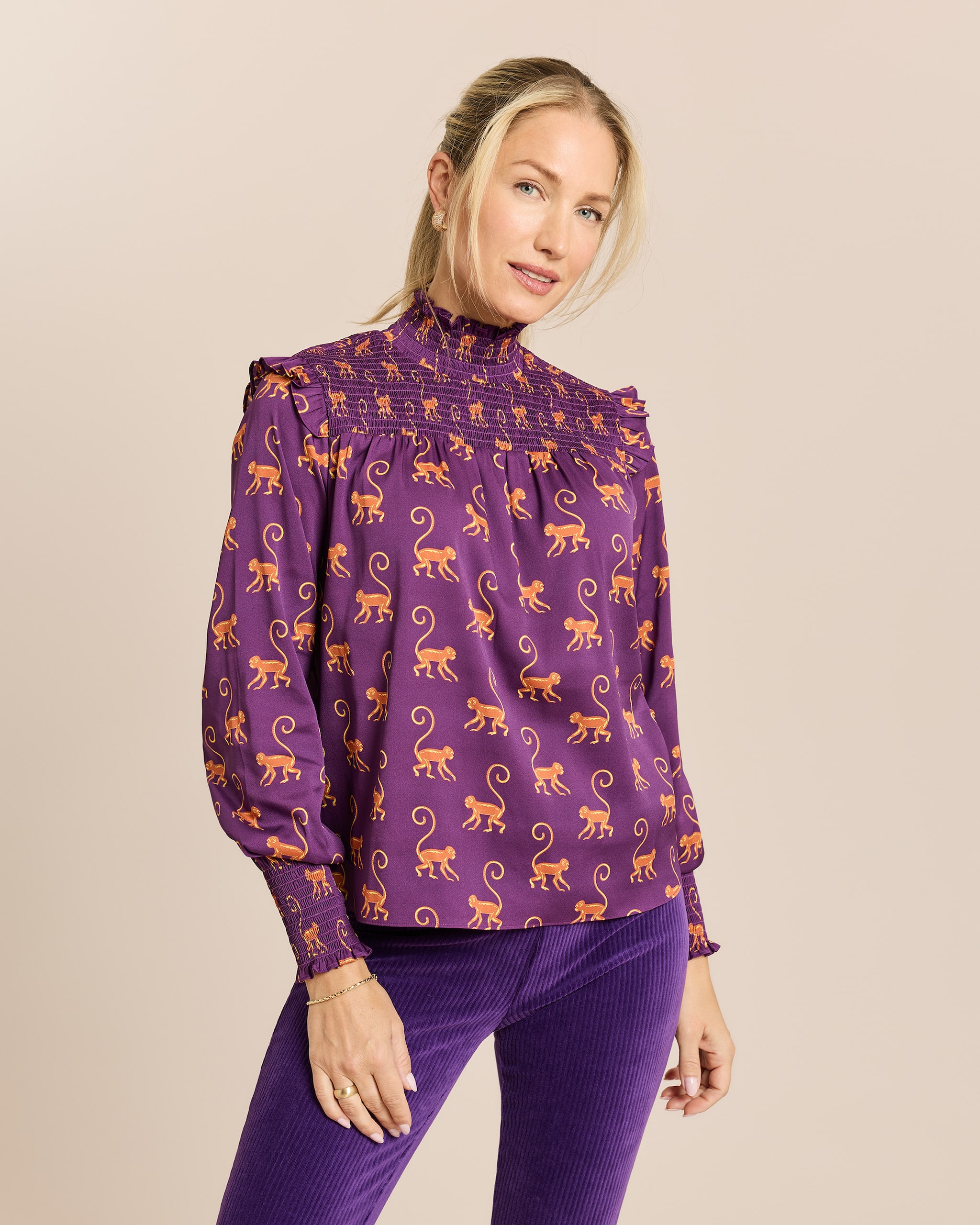 Produktabbildung für Bluse mit Smock-Details