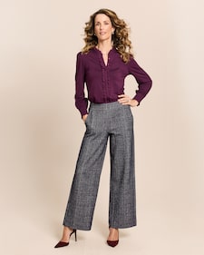 Produktabbildung für Shirt mit Rüschendetails
