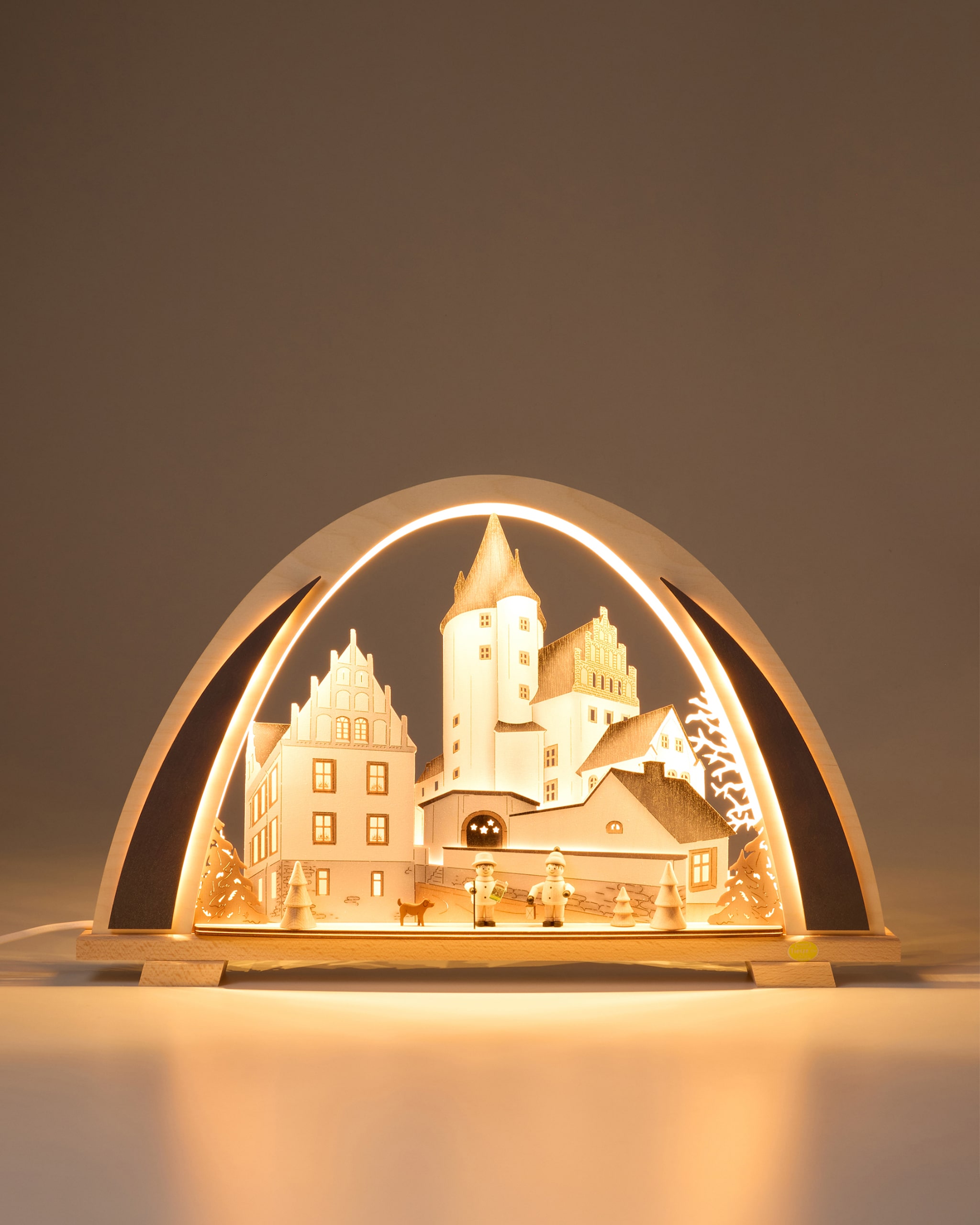 Produktabbildung für Schwibbogen "Schlossweihnachten"