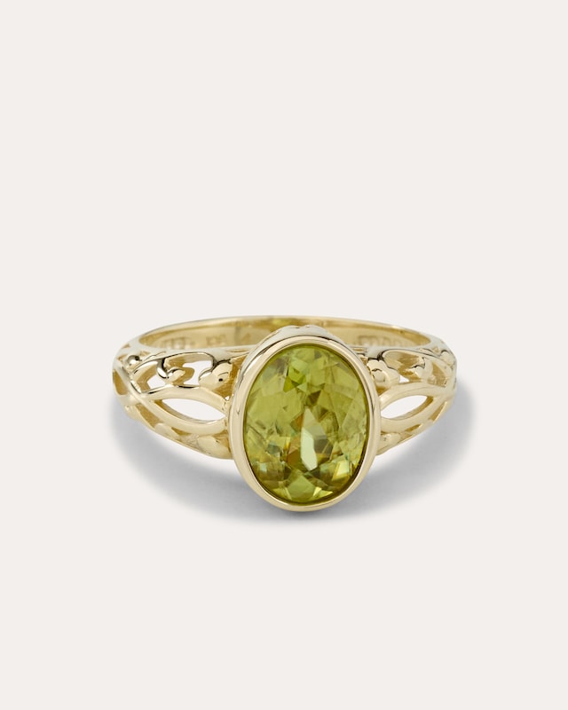 Ring mit Sphen